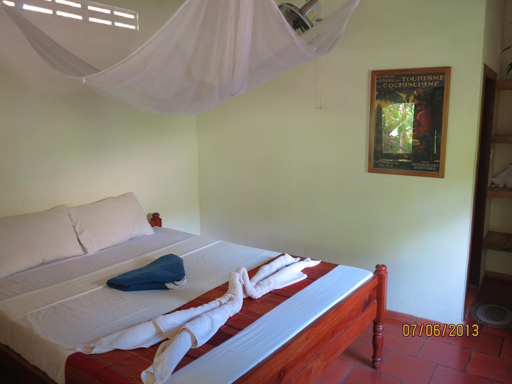Botanica Hotel Kep Exterior photo