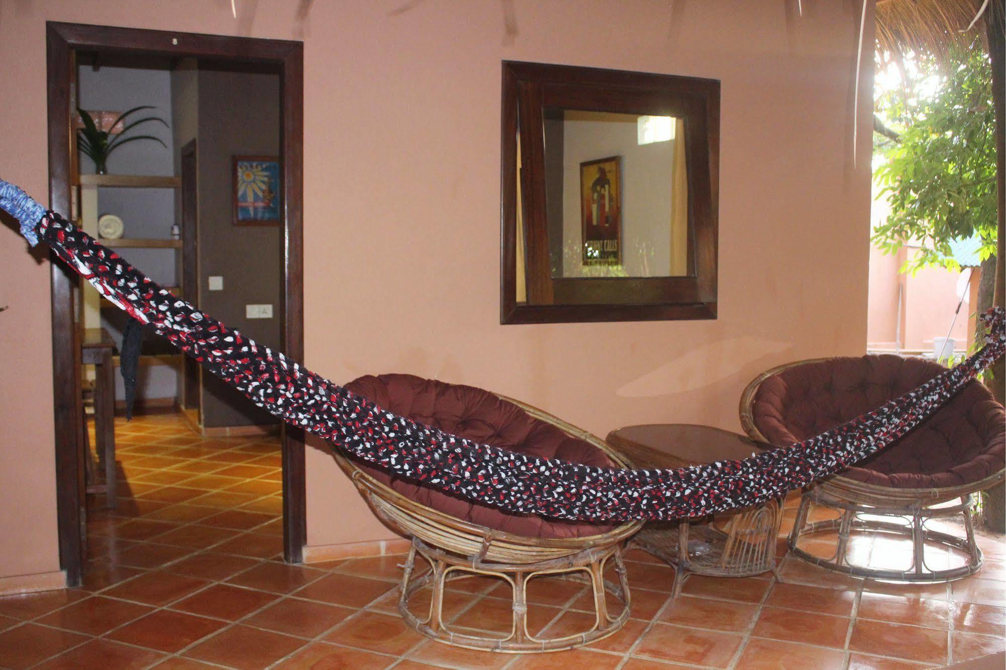 Botanica Hotel Kep Exterior photo