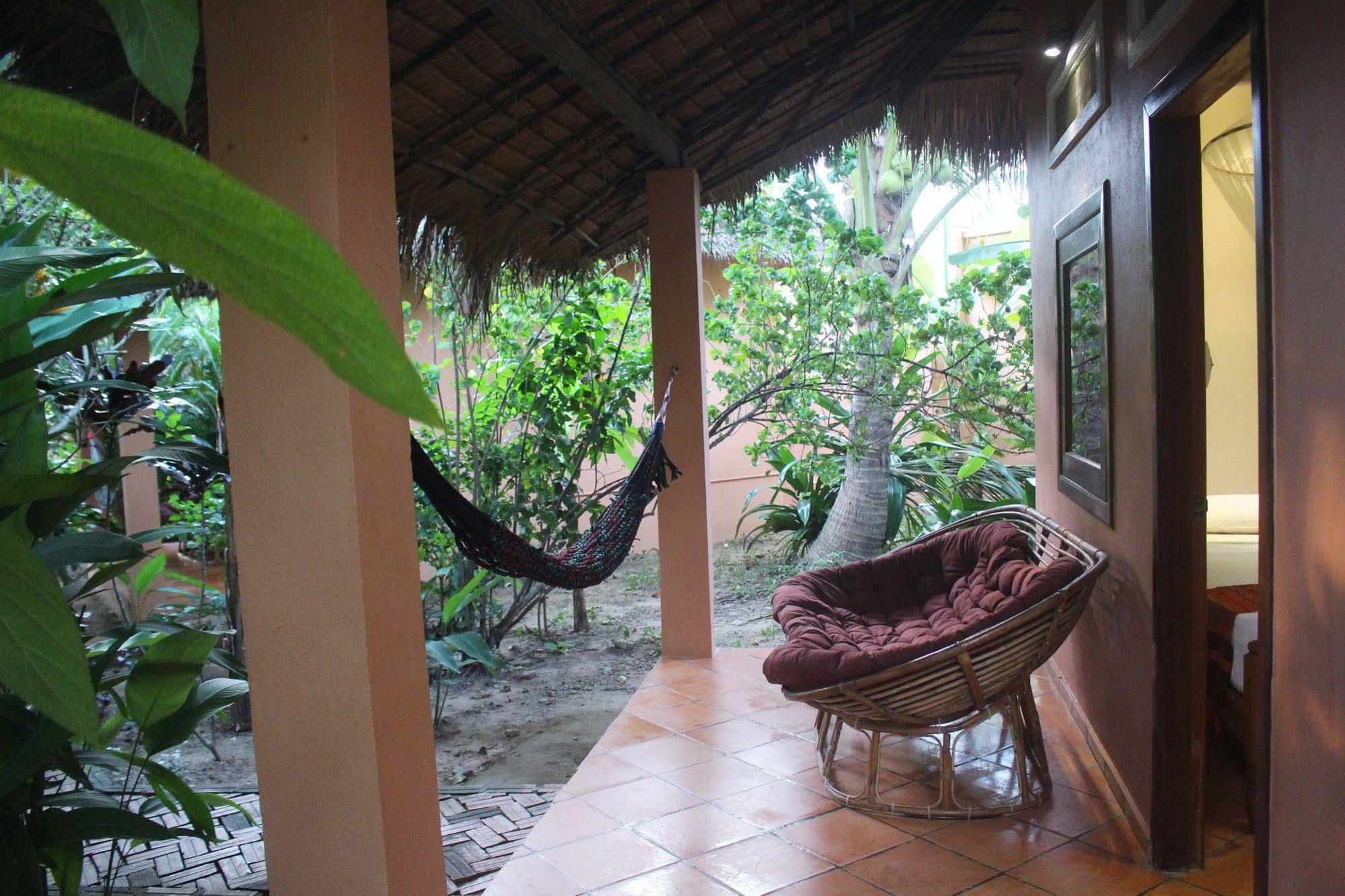 Botanica Hotel Kep Exterior photo