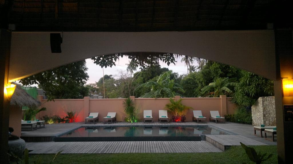 Botanica Hotel Kep Exterior photo