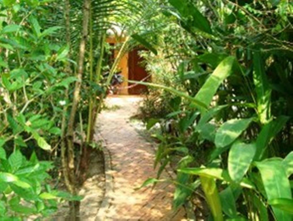 Botanica Hotel Kep Exterior photo