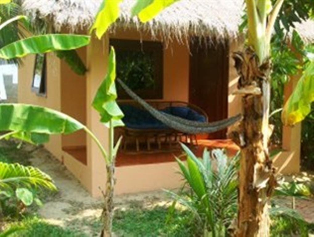 Botanica Hotel Kep Exterior photo