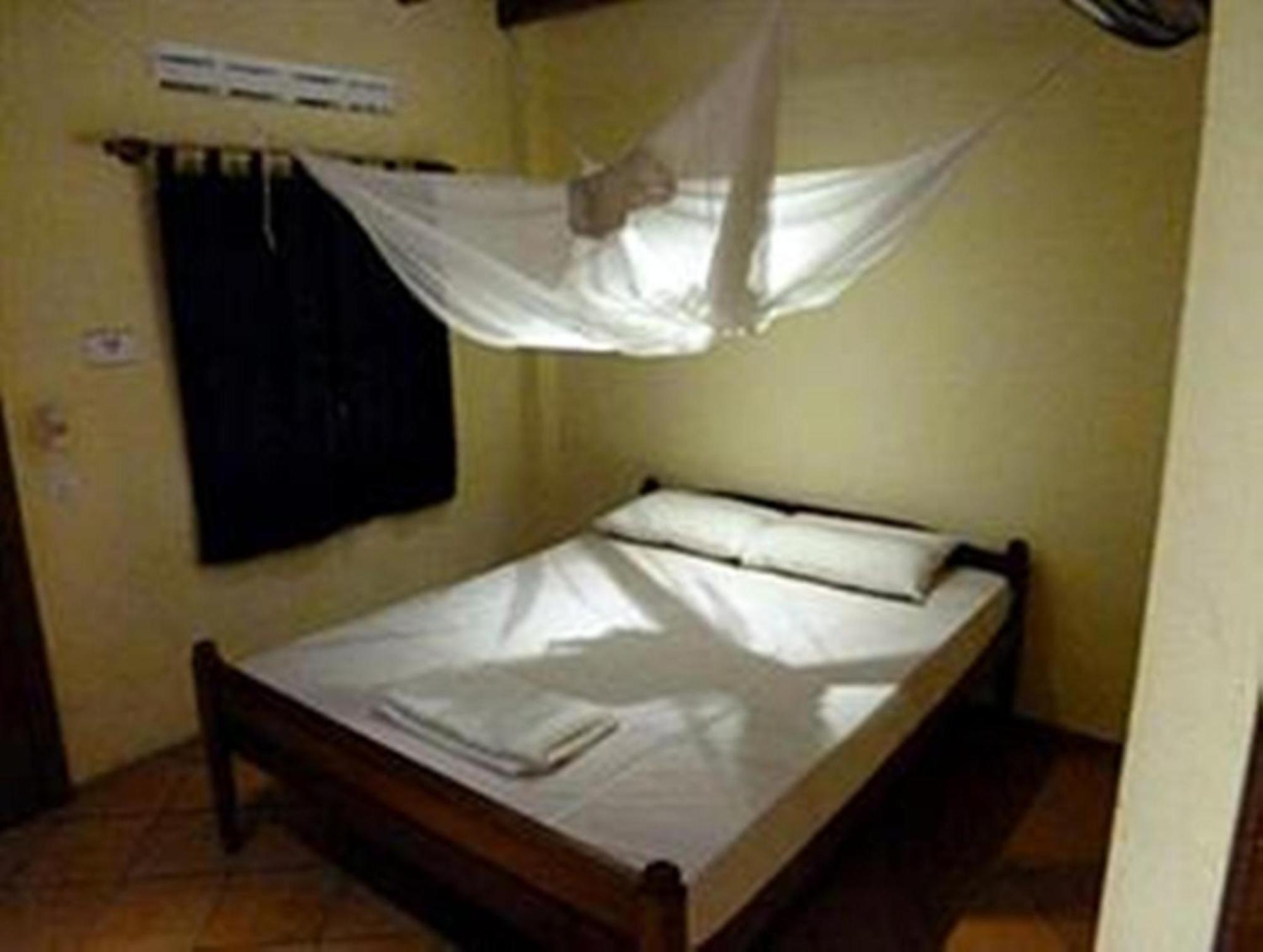 Botanica Hotel Kep Exterior photo